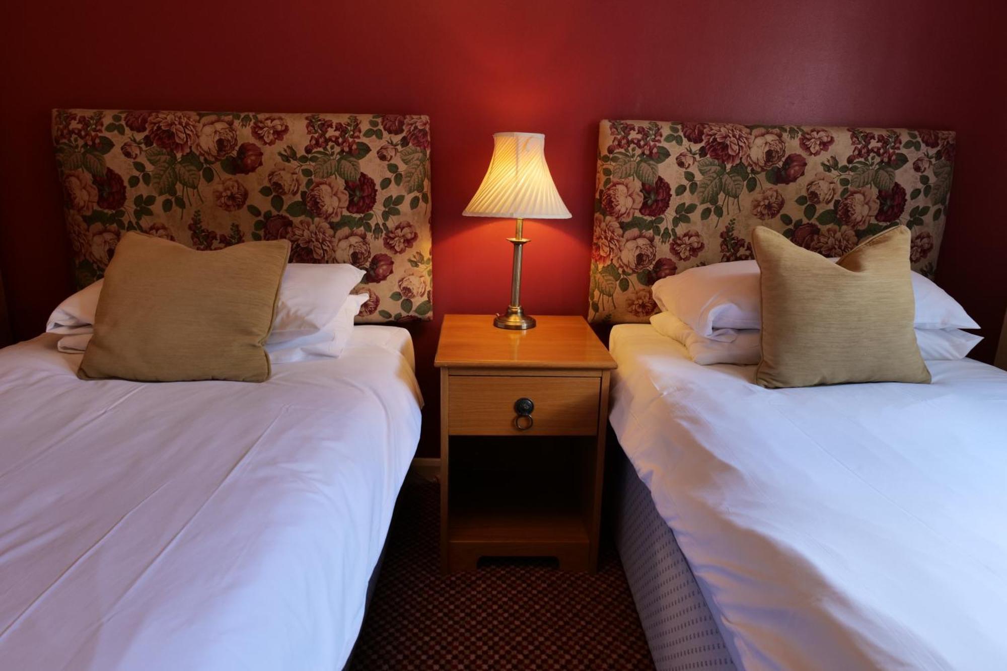 The Mary Arden Inn Стратфорд-апон-Эйвон Экстерьер фото
